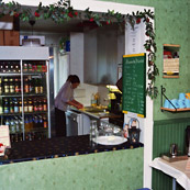 Kahvilan herkkuja 2006
