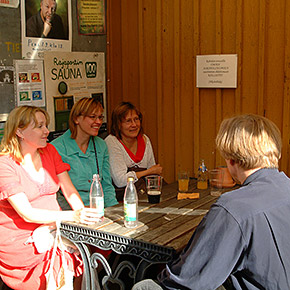 Juhlakansaa